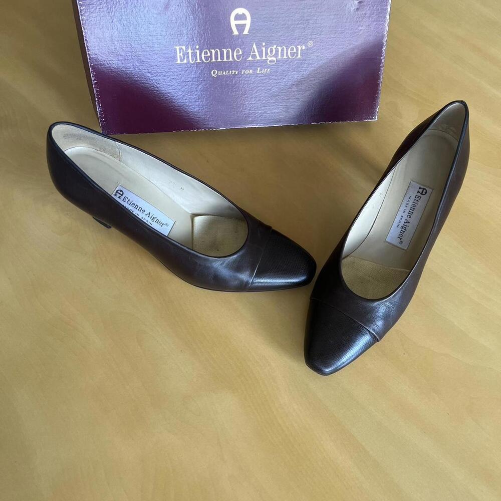 Aigner Women's Brown Pumps